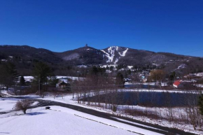Silver Moon,1 Mile To Slope With Mountain View, Over 3000 SQFT and 2 Kithens